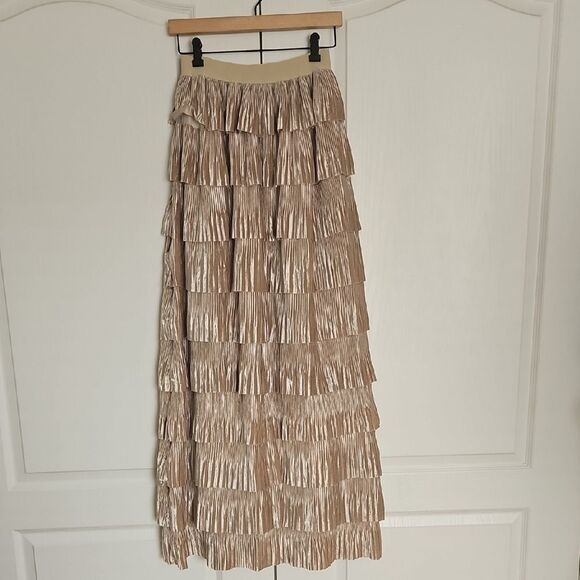 Casual Tan Tiered Maxi Skirt - Picture 5 of 16